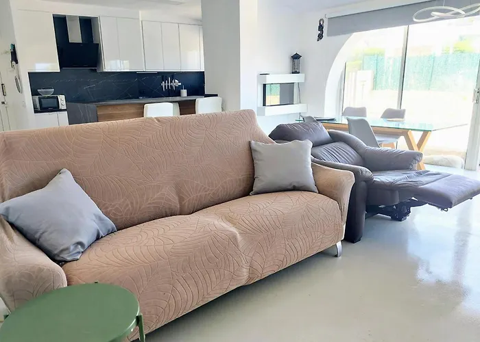 Chalet Calafat Дом отдыха Калафат