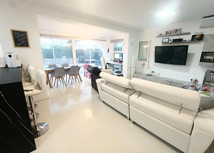 Chalet Calafat * Калафат