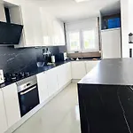 Chalet Calafat 度假居 卡拉法特